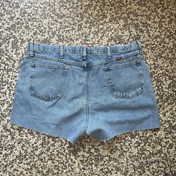 Rustler Jean Shorts - Picture 2 of 4